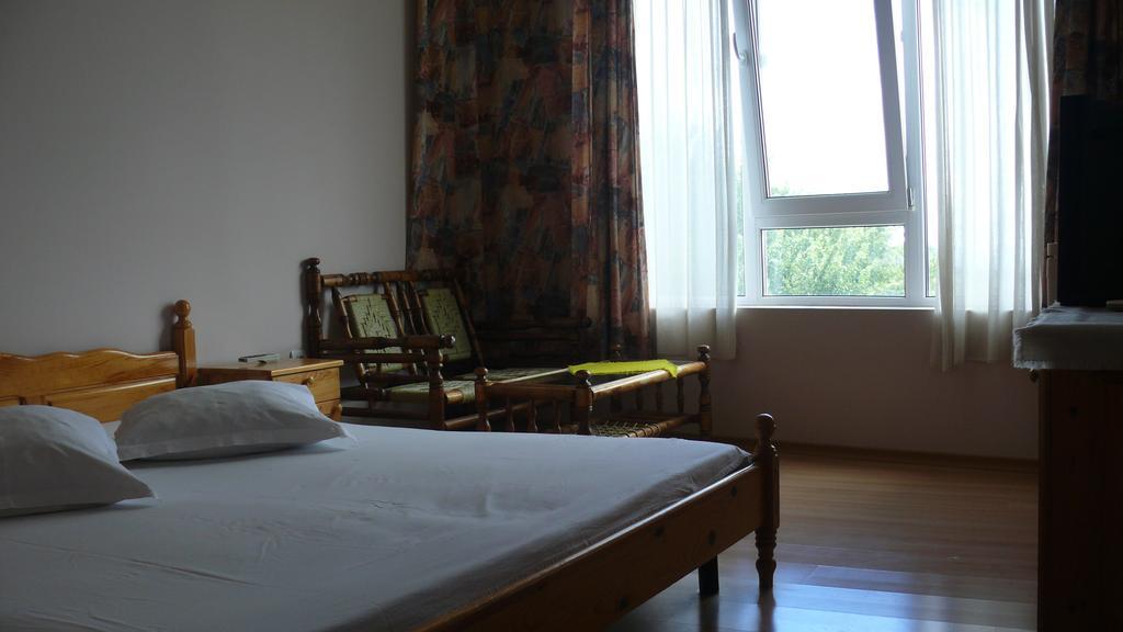 Villa Climate Guest House Varna Quarto foto
